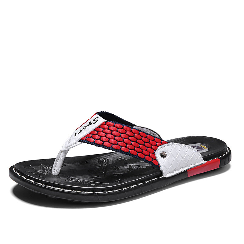 "Men's leather flip-flops sandals, brown, with ergonomic design for summer comfort and style, ideal for casual outings."