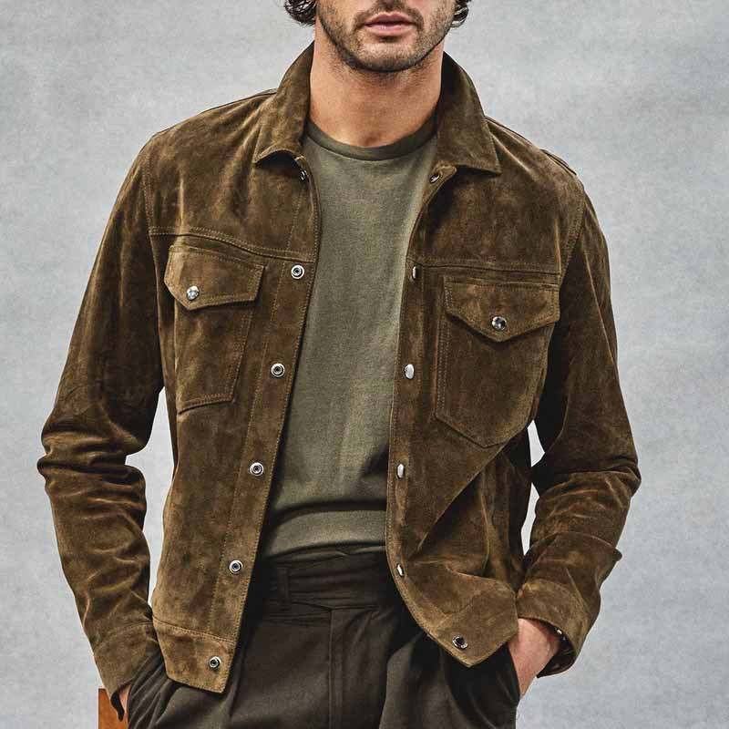 Men's vintage corduroy jacket with chest pockets, front view, showing button-up closure and textured fabric. Ideal for autumn