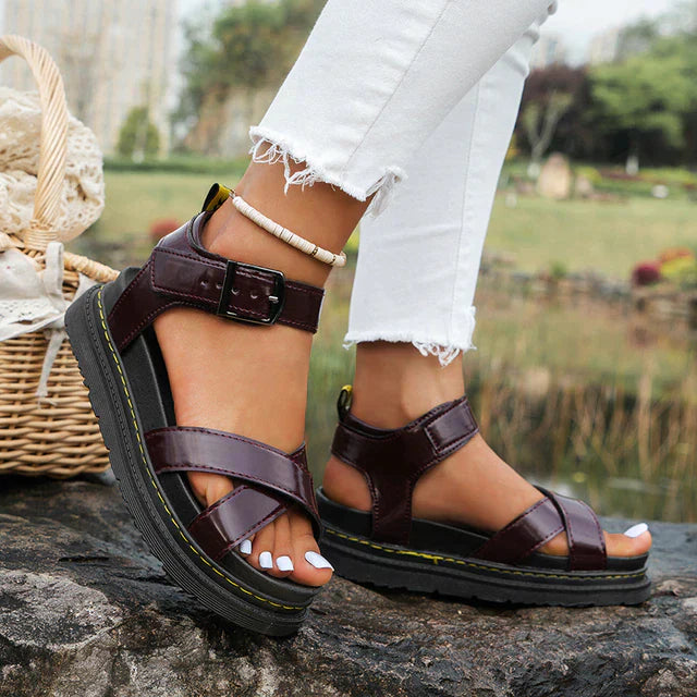 Orthopedic sporty sandals for women, featuring breathable stylish straps and ergonomic arch support in summer chic design.