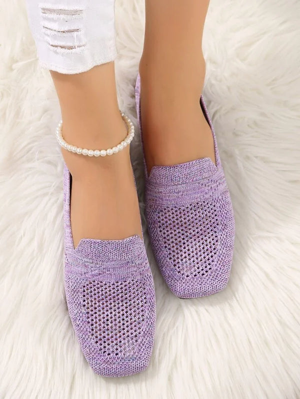 Orthopedic women's slip-on loafers with non-slip sole, chic design, cushioned comfort, ergonomic, breathable upper, square to