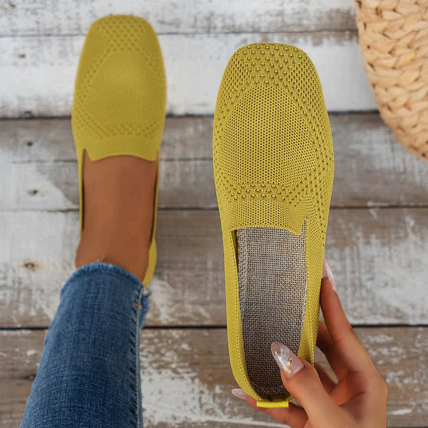Orthopedic women's slip-on loafers with non-slip sole, chic design, cushioned comfort, ergonomic, breathable upper, square to
