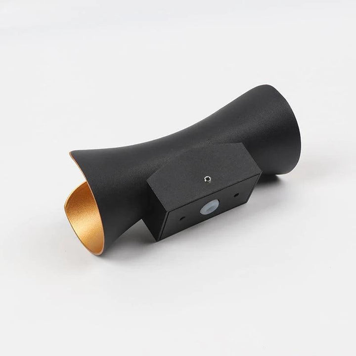 Outdoor LED wall light, modern design, durable aluminum, weatherproof IP65, bright warm light, perfect for gardens and patios