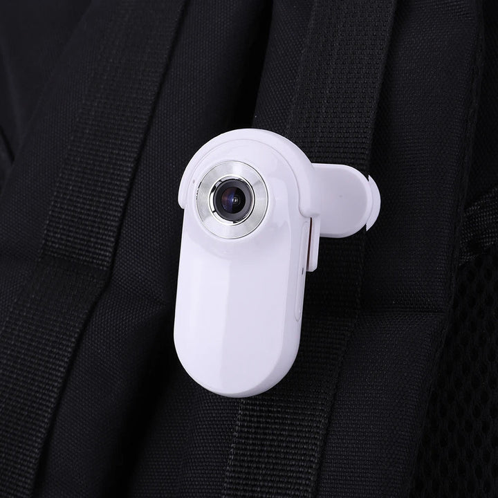 "Pet collar camera with 160° wide-angle lens and HD 1080P video, designed for cats and dogs, fits comfortably on collars."
