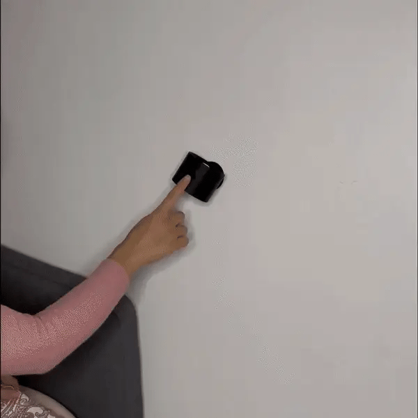 Rechargeable wireless 360° LED wall light with touch control, magnetic rotation, adjustable brightness and color modes in whi