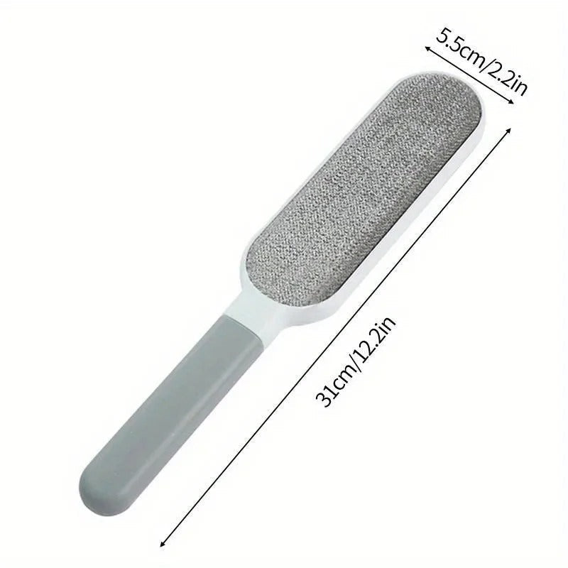 Reusable microfiber dust brush with soft bristles, ideal for cleaning dust, lint, and pet hair from various surfaces efficien
