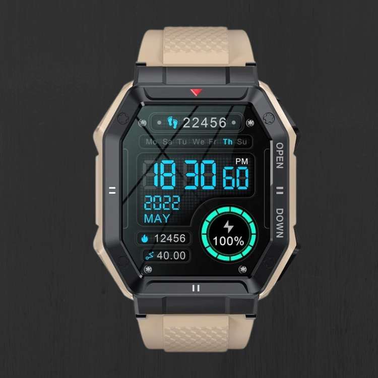 "Rugged men's smartwatch with military design, featuring a robust build and HD display, ideal for outdoor activities."
