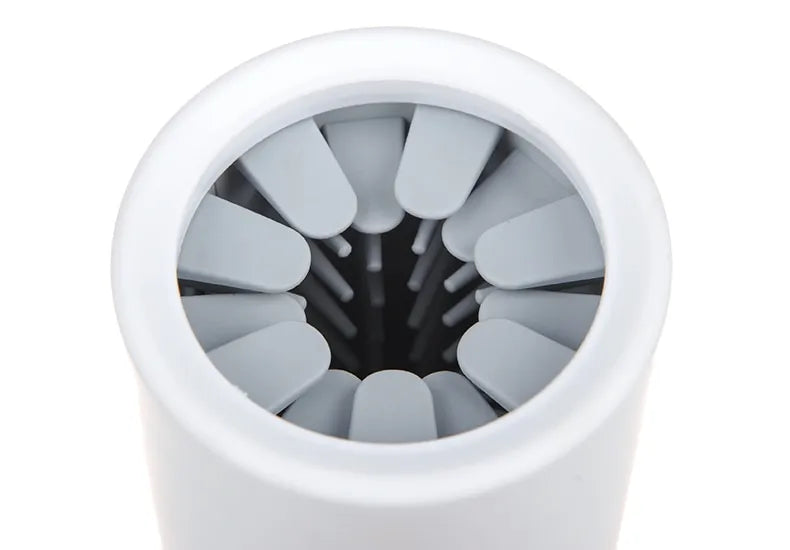 "Silicone paw cleaner for pets with soft bristles; portable, eco-friendly; ideal for dogs and cats' sensitive paws."