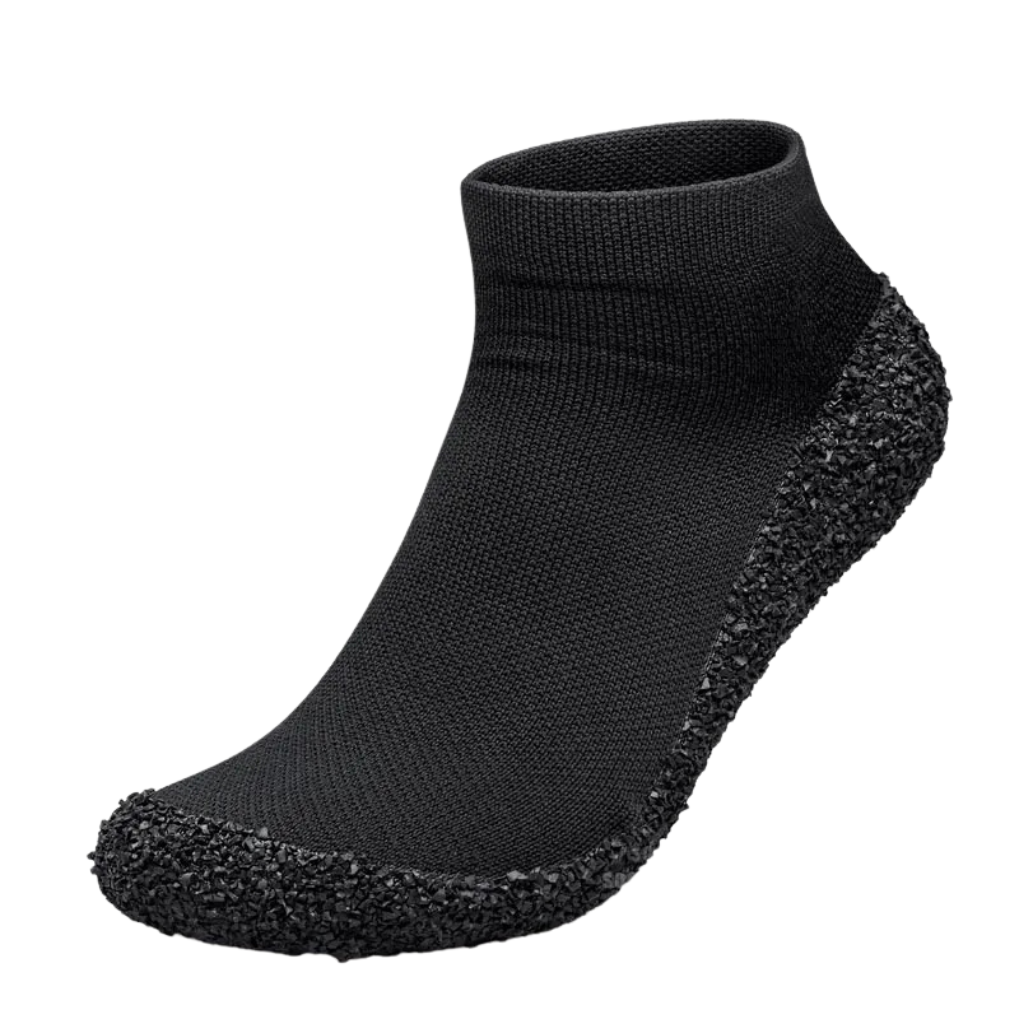 Unisex sock shoes for women, flexible and durable, gray with sleek design, offering comfort and support for everyday wear.