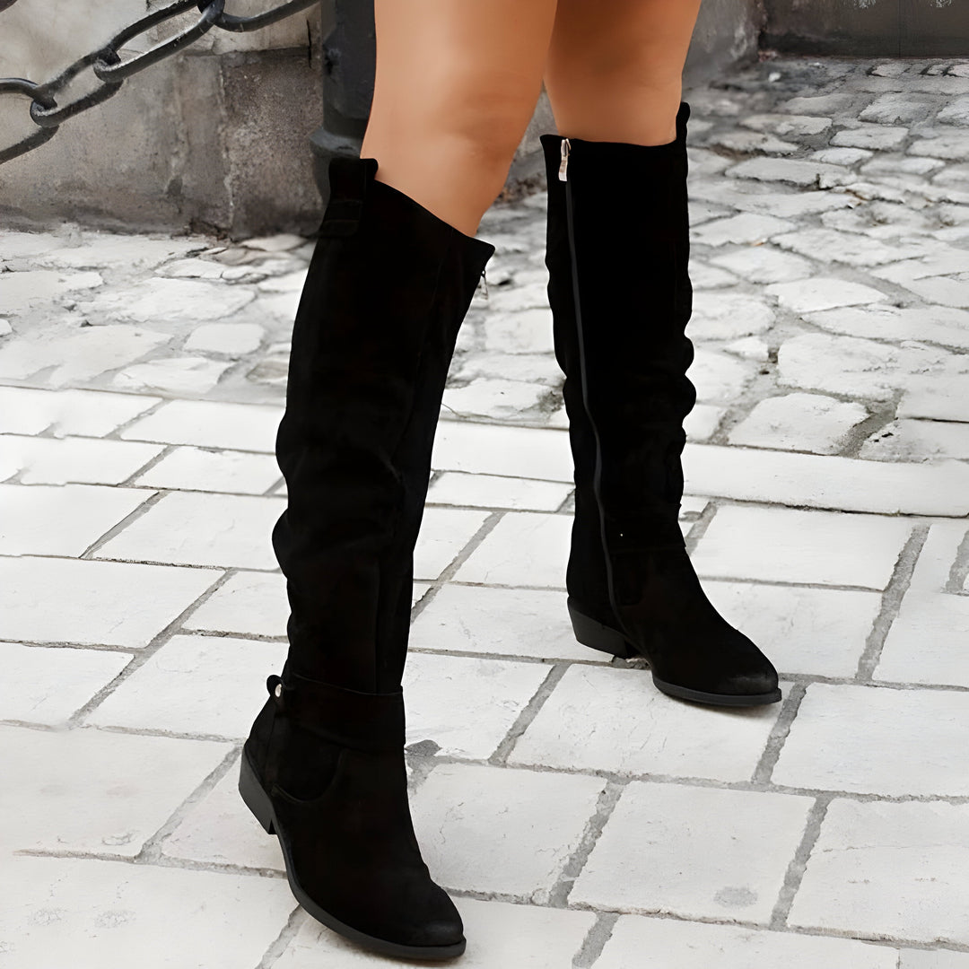 Women's classic knee-high leather boots, premium leather finish, for style and comfort, perfect for any occasion.