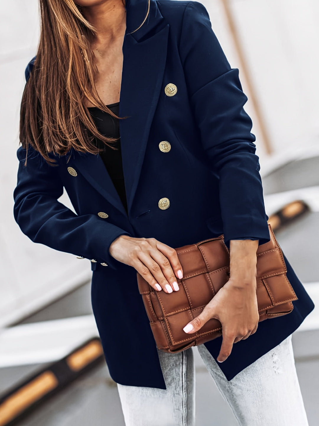 Women's elegant long double-breasted blazer, tailored fit, all-season wear, chic office attire, solid color, professional loo