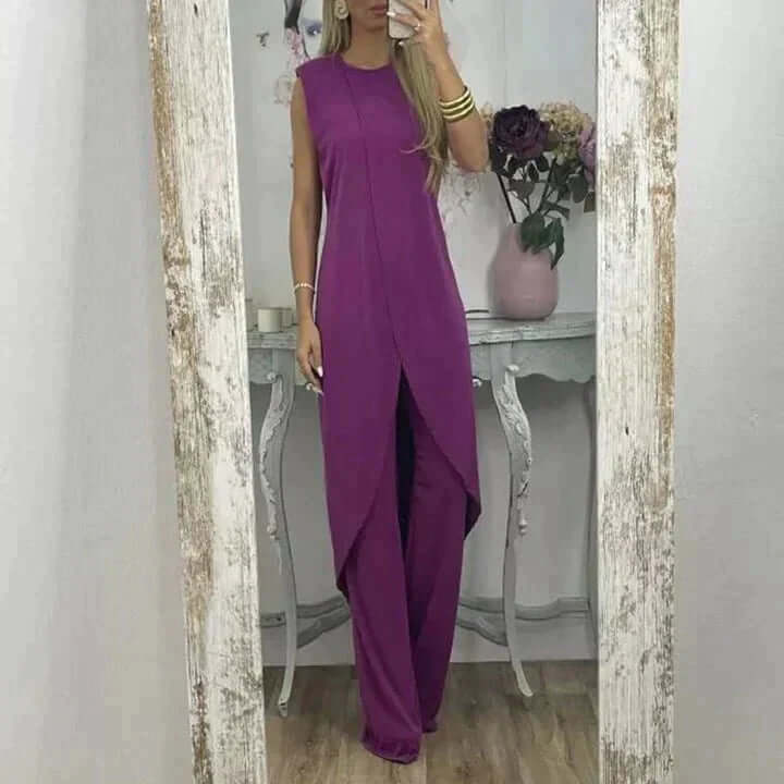 "Women's elegant two-piece set in soft cotton with chic design, versatile colors, perfect for casual or formal occasions."