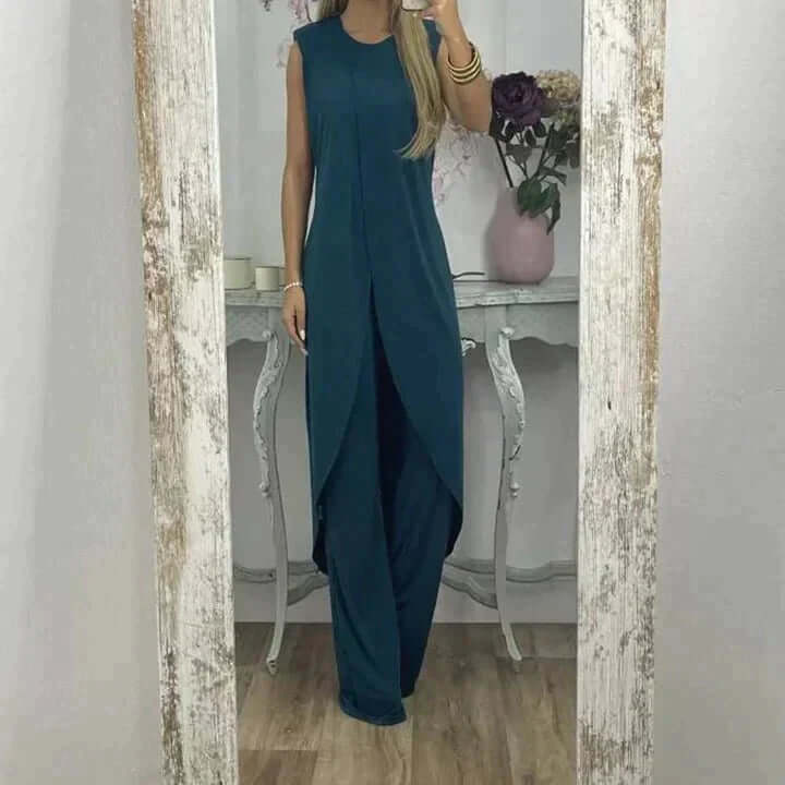 "Women's elegant two-piece set in soft cotton with chic design, versatile colors, perfect for casual or formal occasions."
