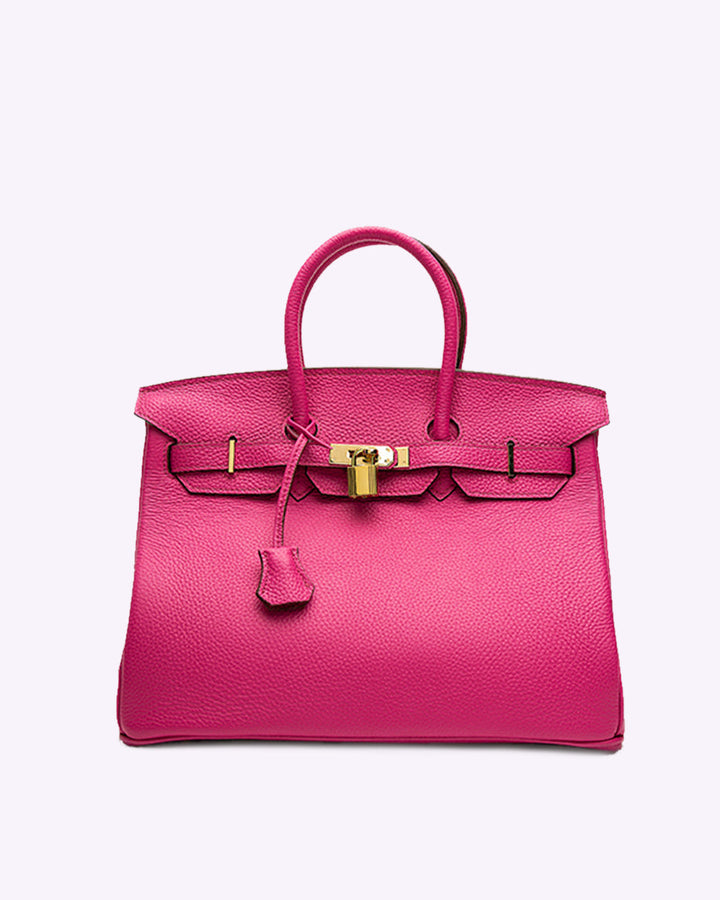 Women's luxury leather shoulder bag; elegant brown design with adjustable strap, perfect for any occasion; timeless style.